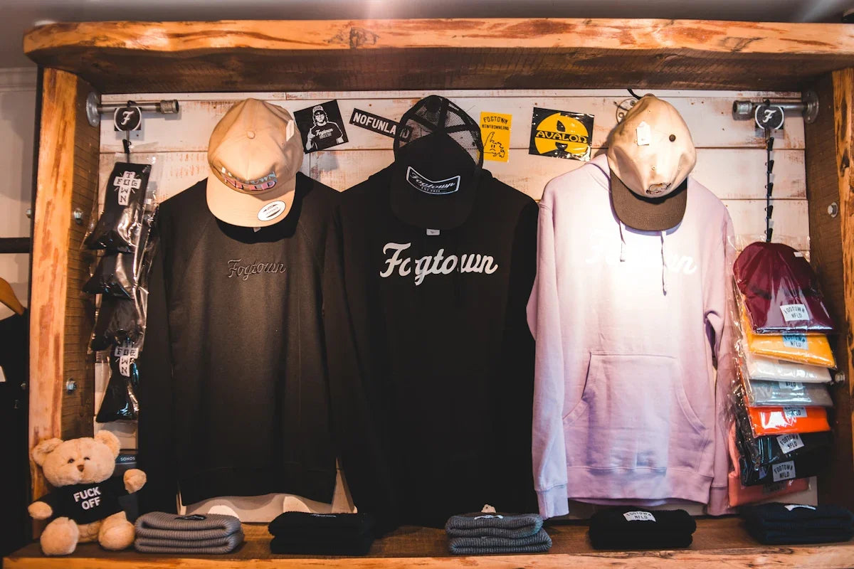 Från bomull till syntet: Upptäck olika material för t-shirts - Nerdbutiken
