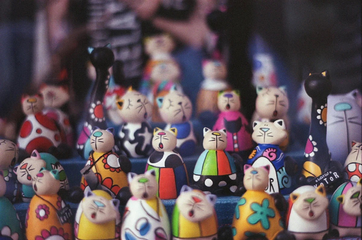 Jämförelse: POP-figurer kontra traditionella figuriner - Nerdbutiken