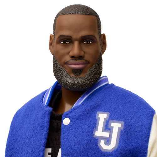 Barbie LeBron James HRM33 Mattel