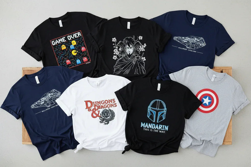 T-shirts 3st slumpade med olika Tryck i storlek Small Nerdbutiken