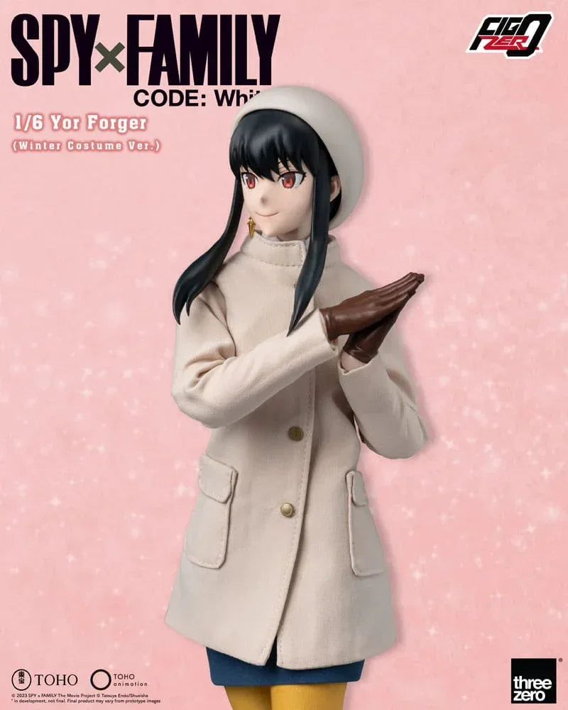 Spy x Family FigZero Action Figur 1/6 Yor Forger (Winter Costume Ver.) 31 cm ThreeZero