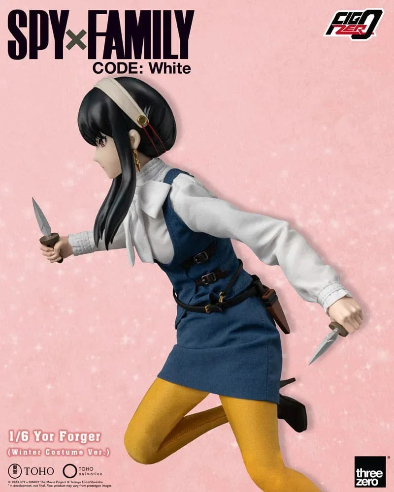 Spy x Family FigZero Action Figur 1/6 Yor Forger (Winter Costume Ver.) 31 cm ThreeZero