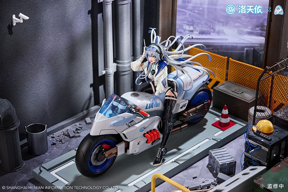 Vsinger PVC Figur 1/7 Luo Tianyi Retro-Future Storm Driver Ver. 23 cm A Dimension