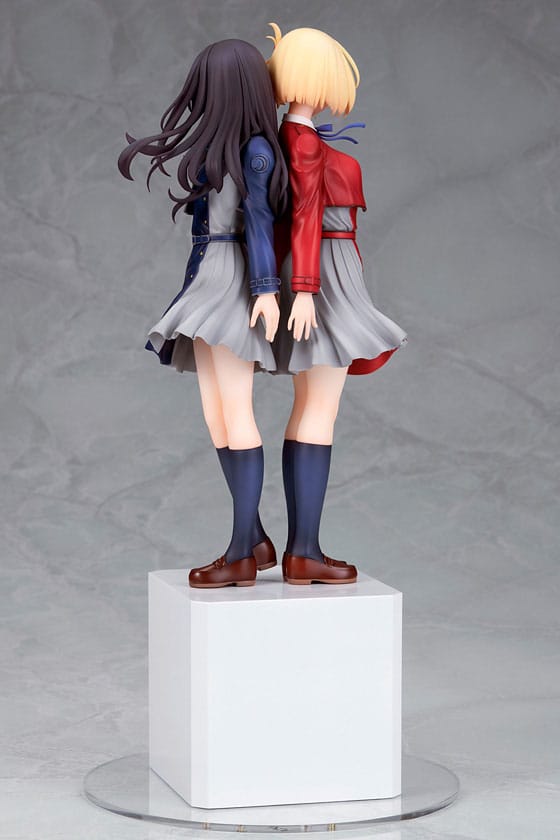 Lycoris Recoil PVC Figur 1/8 Chisato Nishikigi & Takina Inoue 30 cm Alter