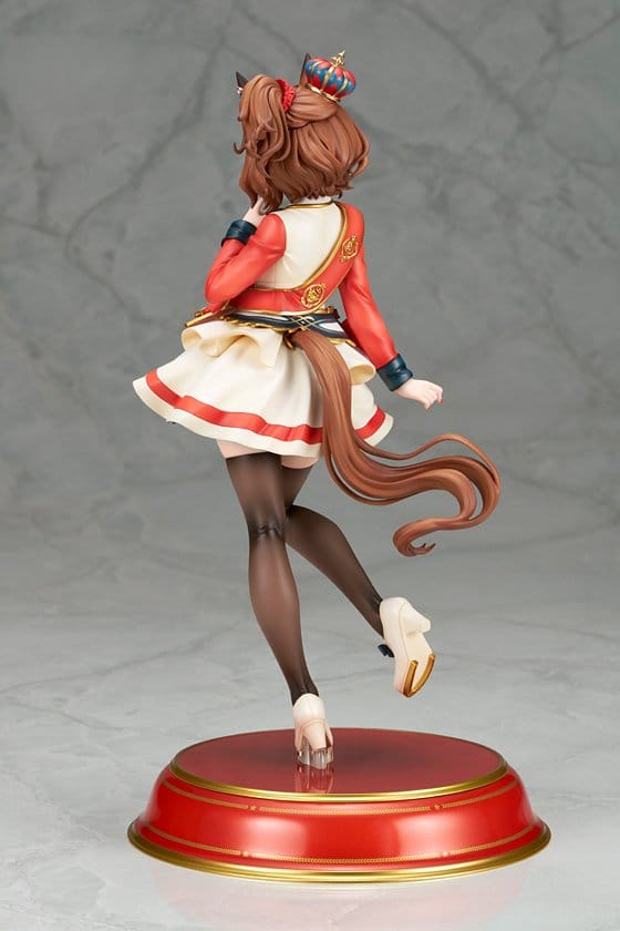 Umamusume Pretty Derby PVC-figur i skala 1/7 av Aston Machan, 26 cm hög