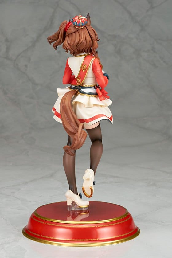 Umamusume Pretty Derby PVC-figur i skala 1/7 av Aston Machan, 26 cm hög