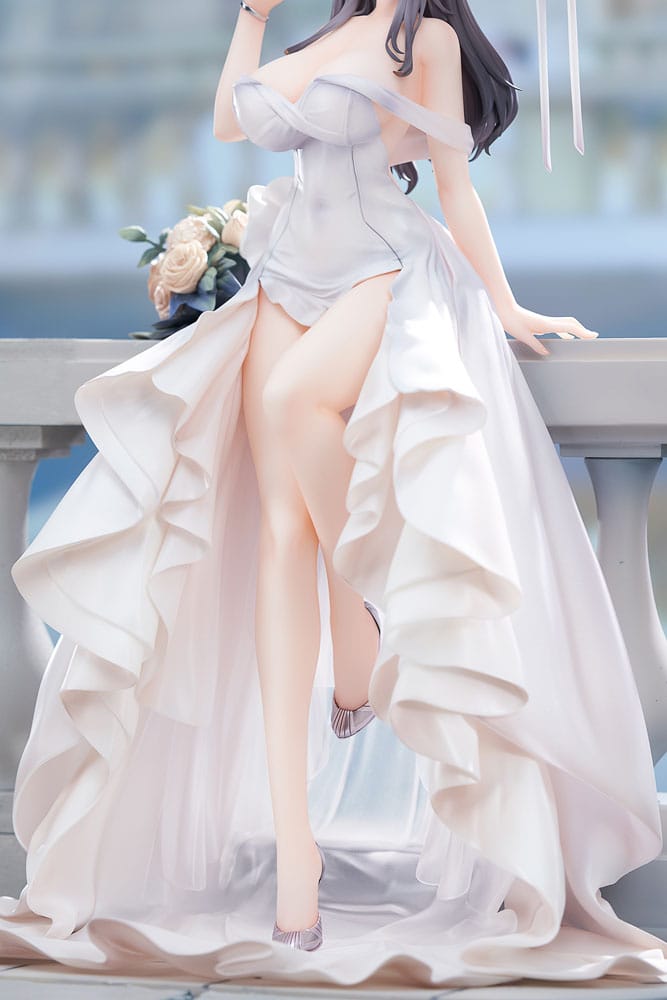 Azur Lane PVC Figur 1/7 Charybdis Brilliant Belle Ver. 27 cm APEX