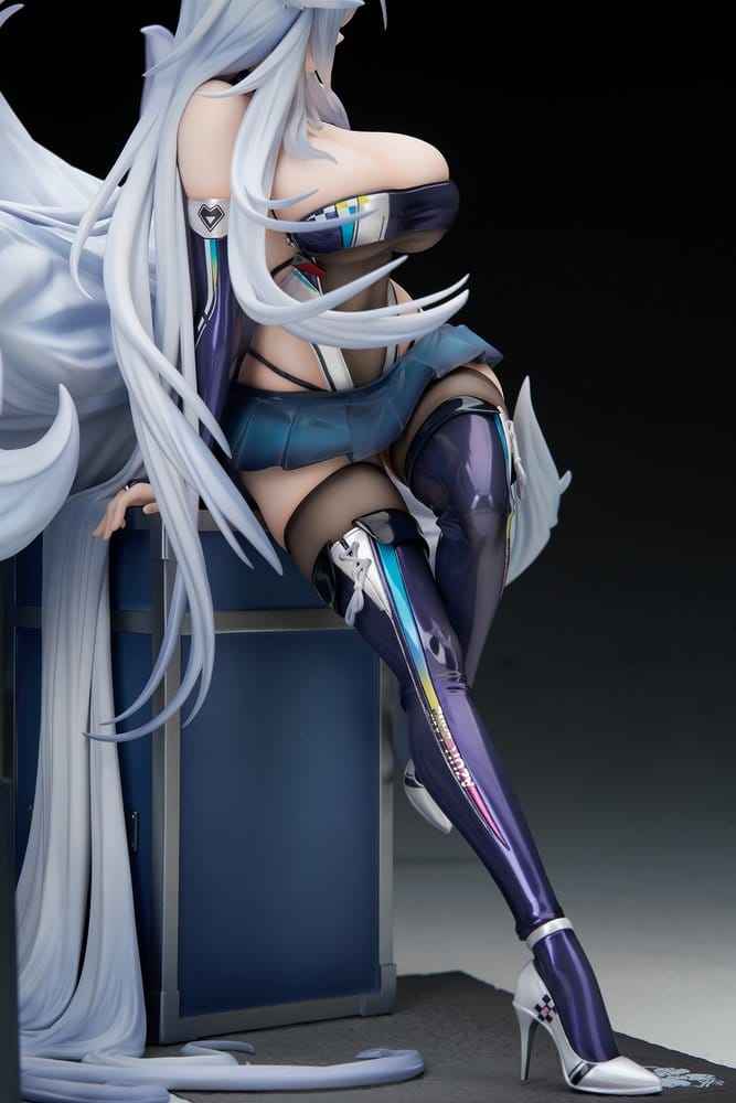 Azur Lane PVC-figur 1/7 Shinano Moonlit Chrome-version Akryl Specialutgåva med Display 25 cm