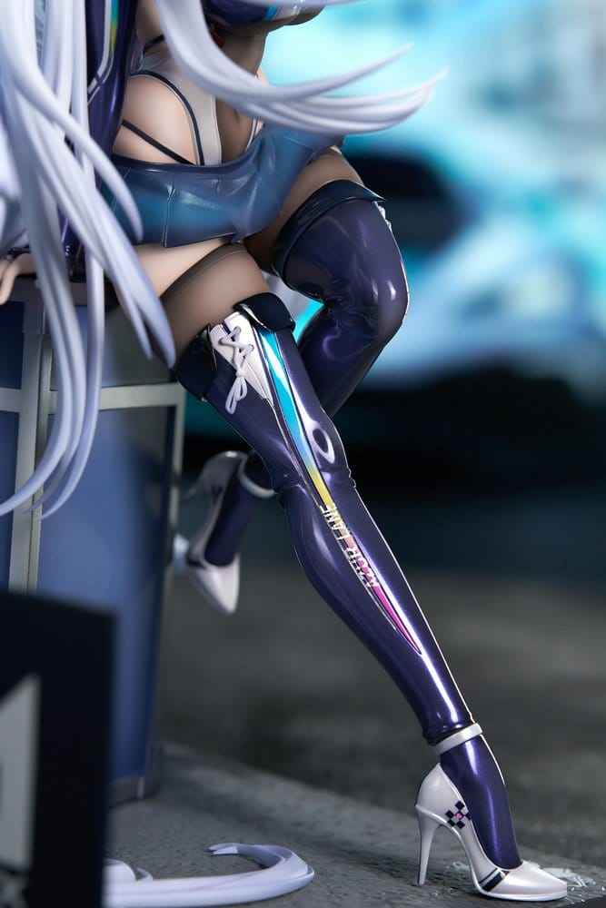 Azur Lane PVC-figur 1/7 Shinano Moonlit Chrome-version Akryl Specialutgåva med Display 25 cm
