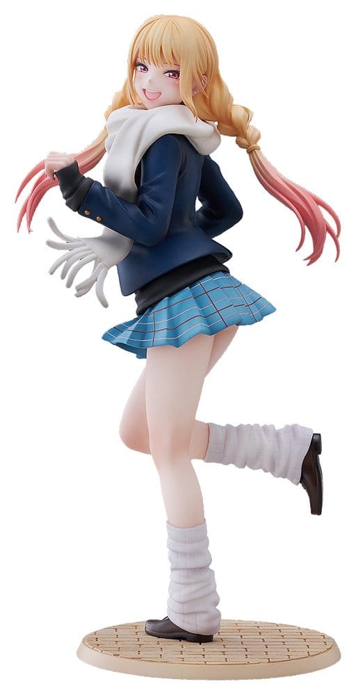 My Dress-Up Darling Figure 1/7 Marin Kitagawa: Winter Uniform Ver. 23 cm