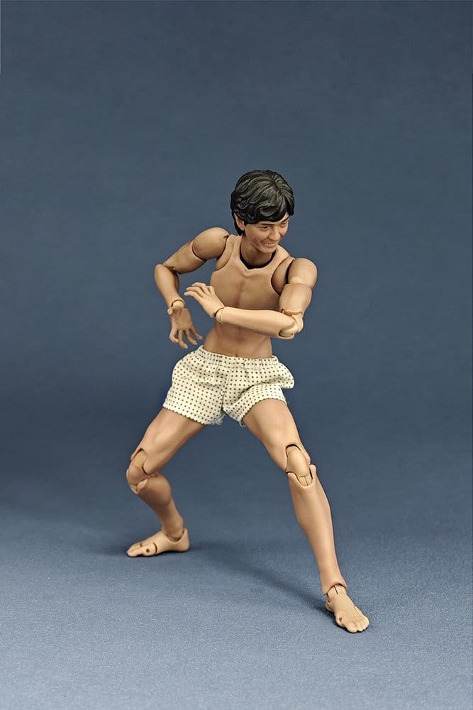 Kato Taka Actionfigur i skala 1/12, cirka 15 cm hög