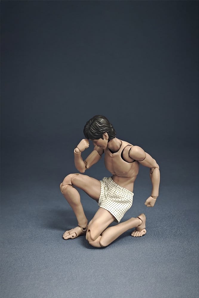 Kato Taka Actionfigur i skala 1/12, cirka 15 cm hög