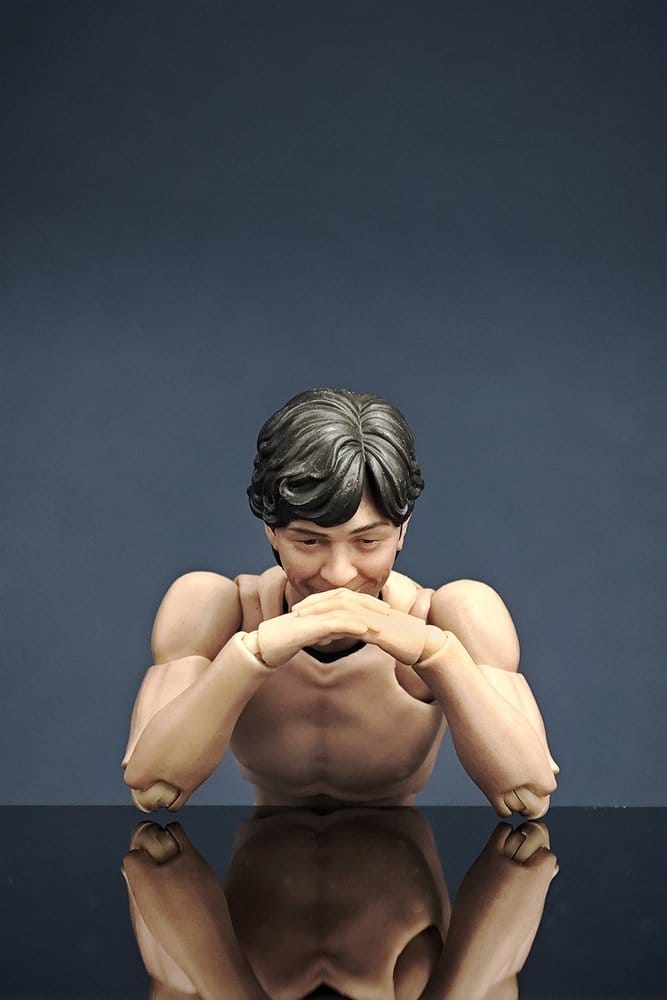Kato Taka Actionfigur i skala 1/12, cirka 15 cm hög