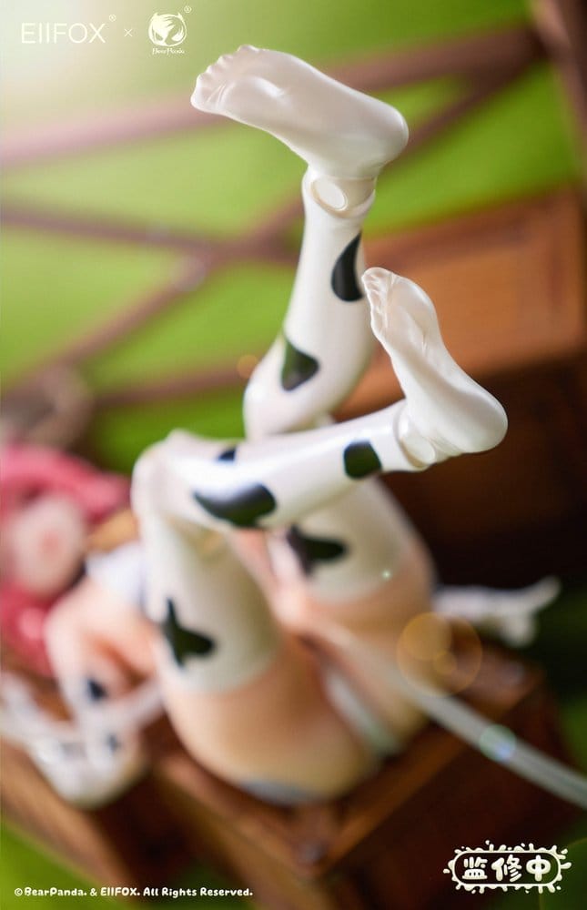 Original karaktärsactionfigur 1/8 Eiifox & BearPanda Nyuugyuu Momo 21 cm