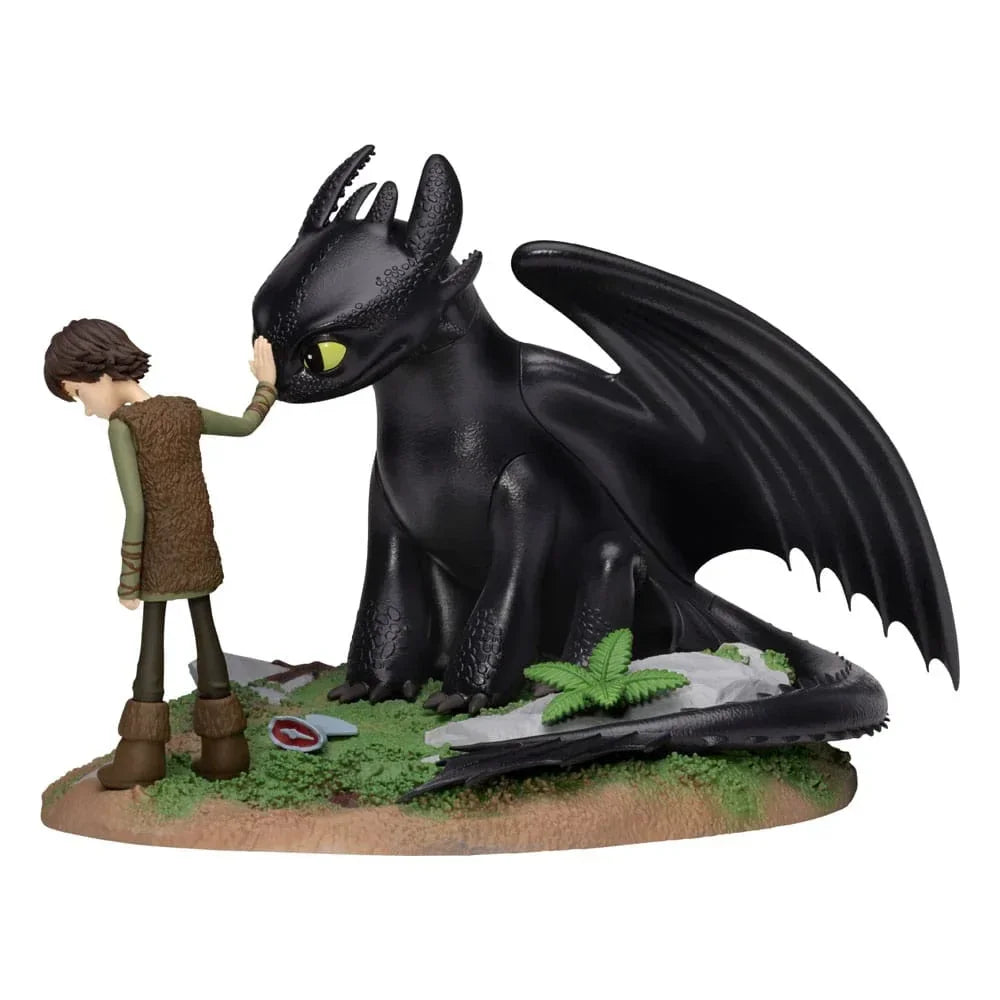 Dragons D-Stage PVC Diorama Tandlöse & Hiccup 15 cm Beast Kingdom Toys