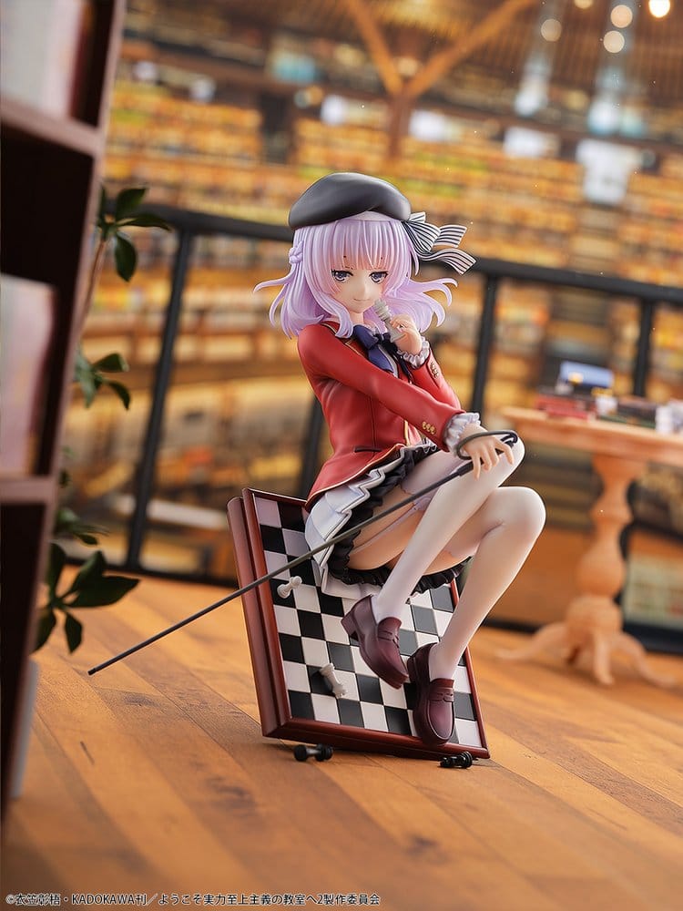PVC-figur i skala 1/7 av Arisu Sakayanagi från Classroom of the Elite, ca 20 cm