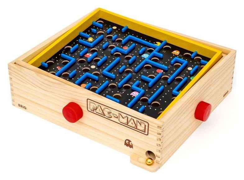 Pac-Man Labyrint – Klassiskt retro brädspel med trälabyrint och joystickstyrning