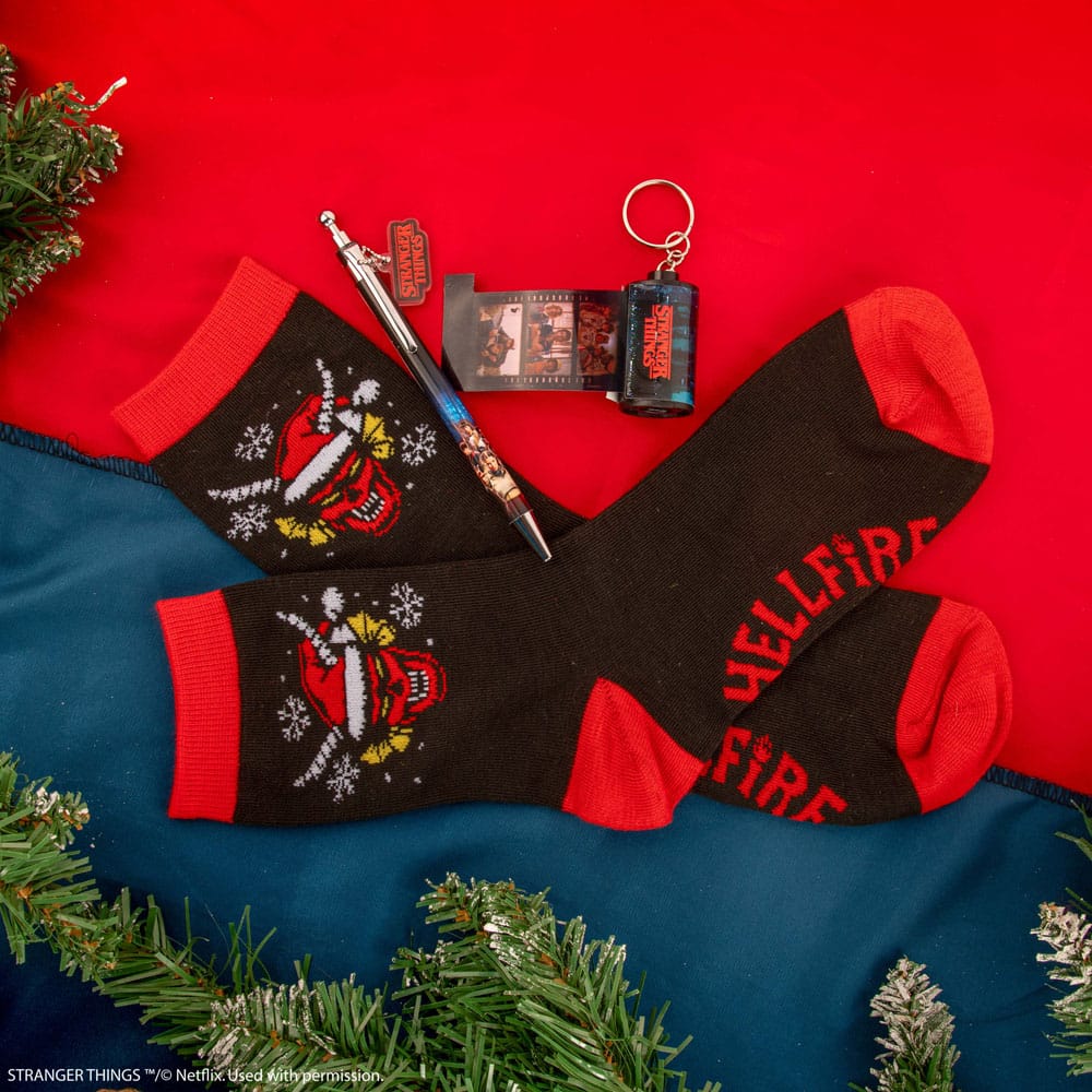 Stranger Things Advent Calendar Deluxe 2025 Cinereplicas