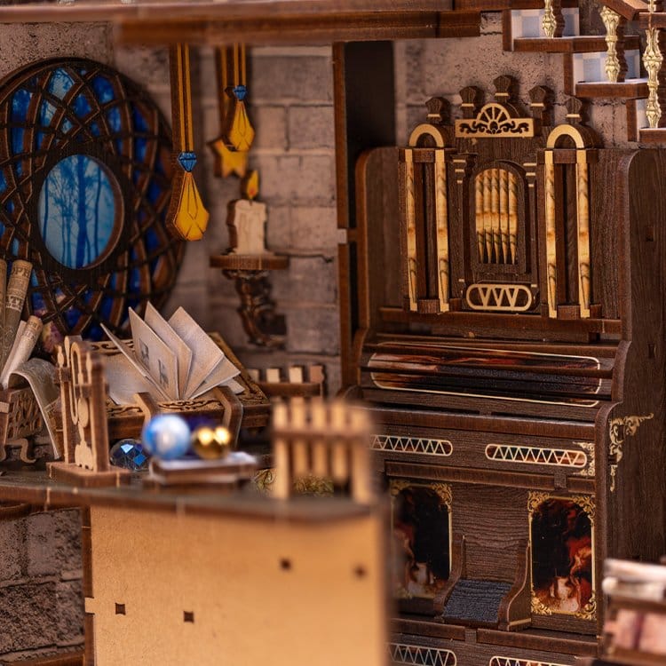 Boknook Nebula Gemensamt Rum 23 x 11 cm