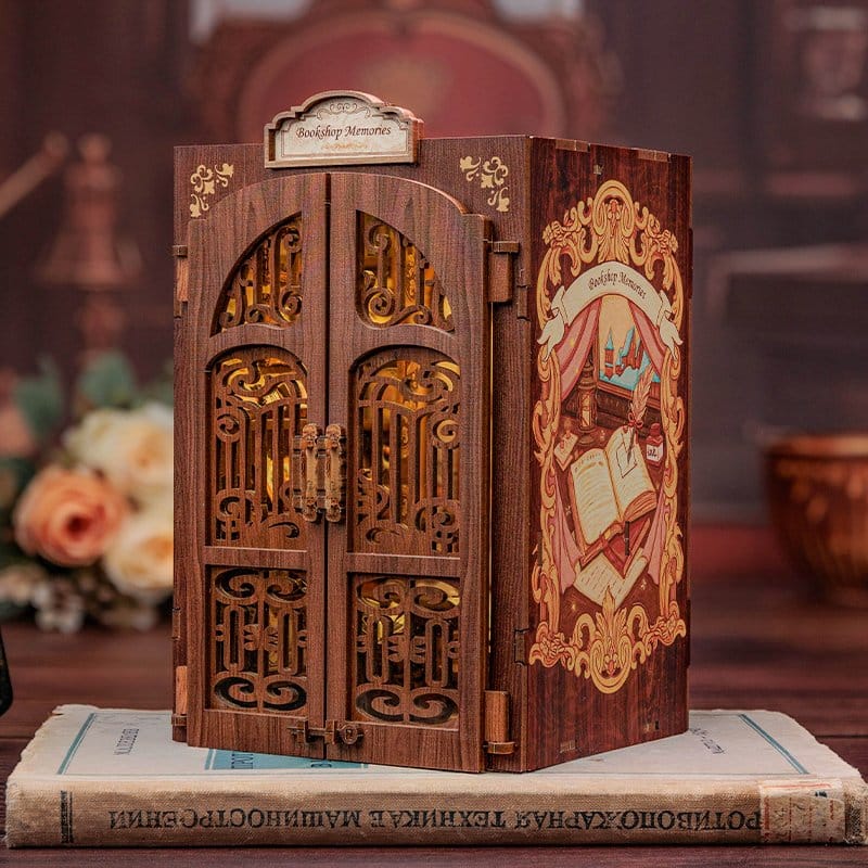 Book Nook Bookstore Memories 17 x 10 cm