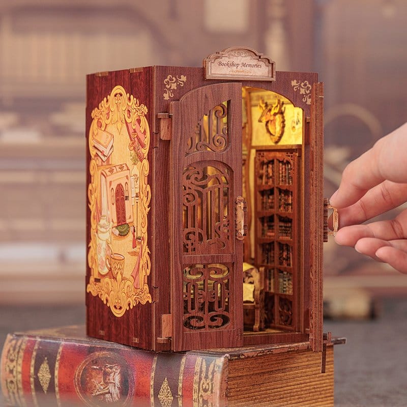 Book Nook Bookstore Memories 17 x 10 cm
