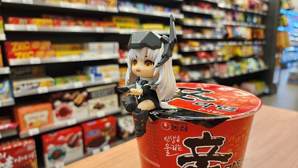 Goddess of Victory: Nikke Cup Noodle Holder PVC Statue 10 cm ClawsUp