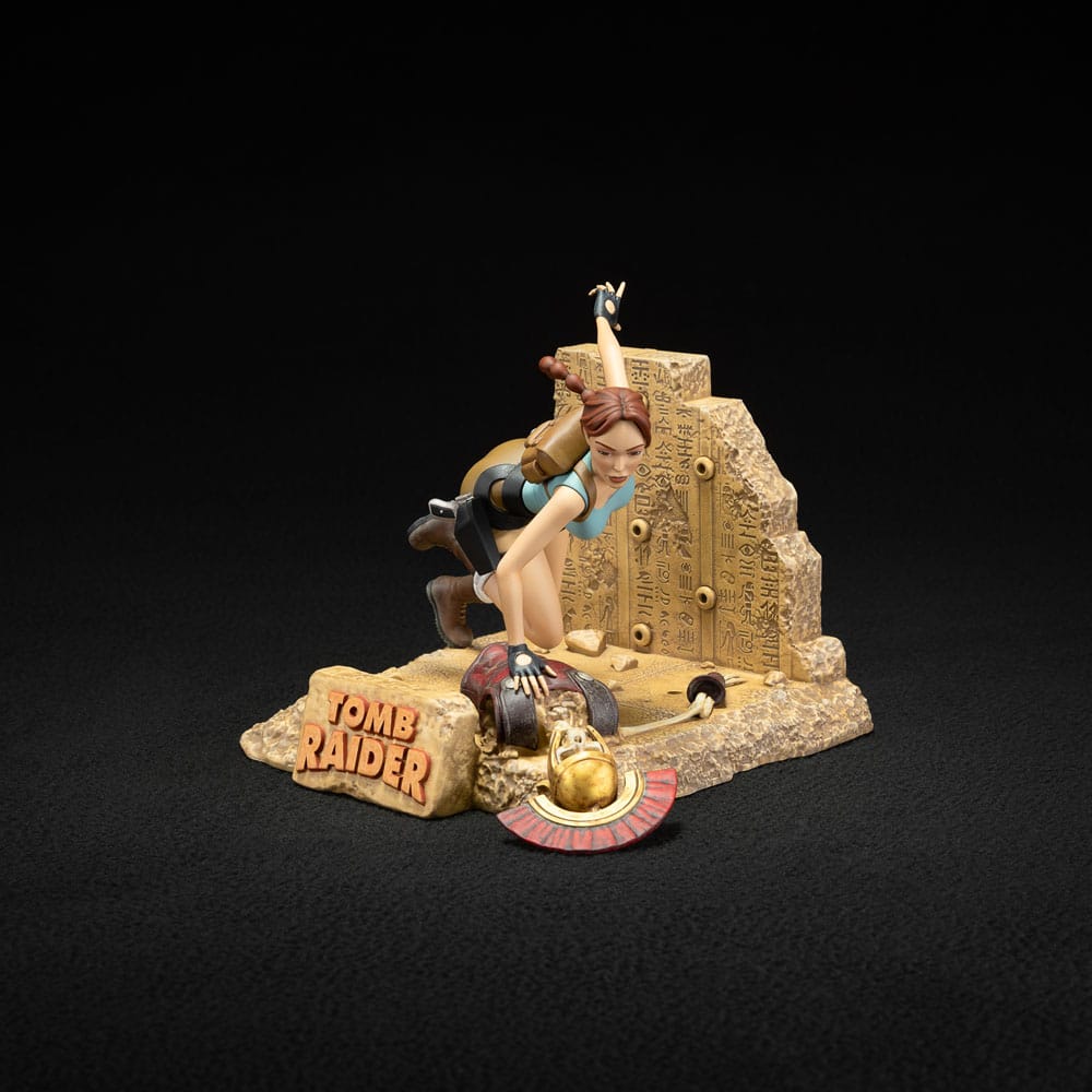 Tomb Raider 1996 PVC Statue Lara Croft Classic Era 17 cm Dark Horse