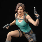 Tomb Raider PVC Figur - Lara Croft 24 cm Dark Horse