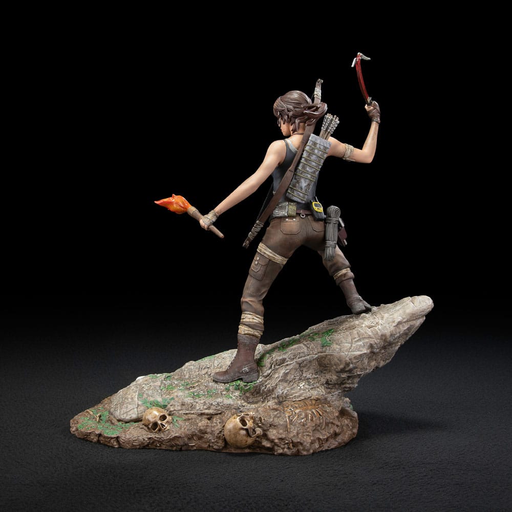 Tomb Raider PVC Figur Lara Croft Survivor Era 33 cm Dark Horse