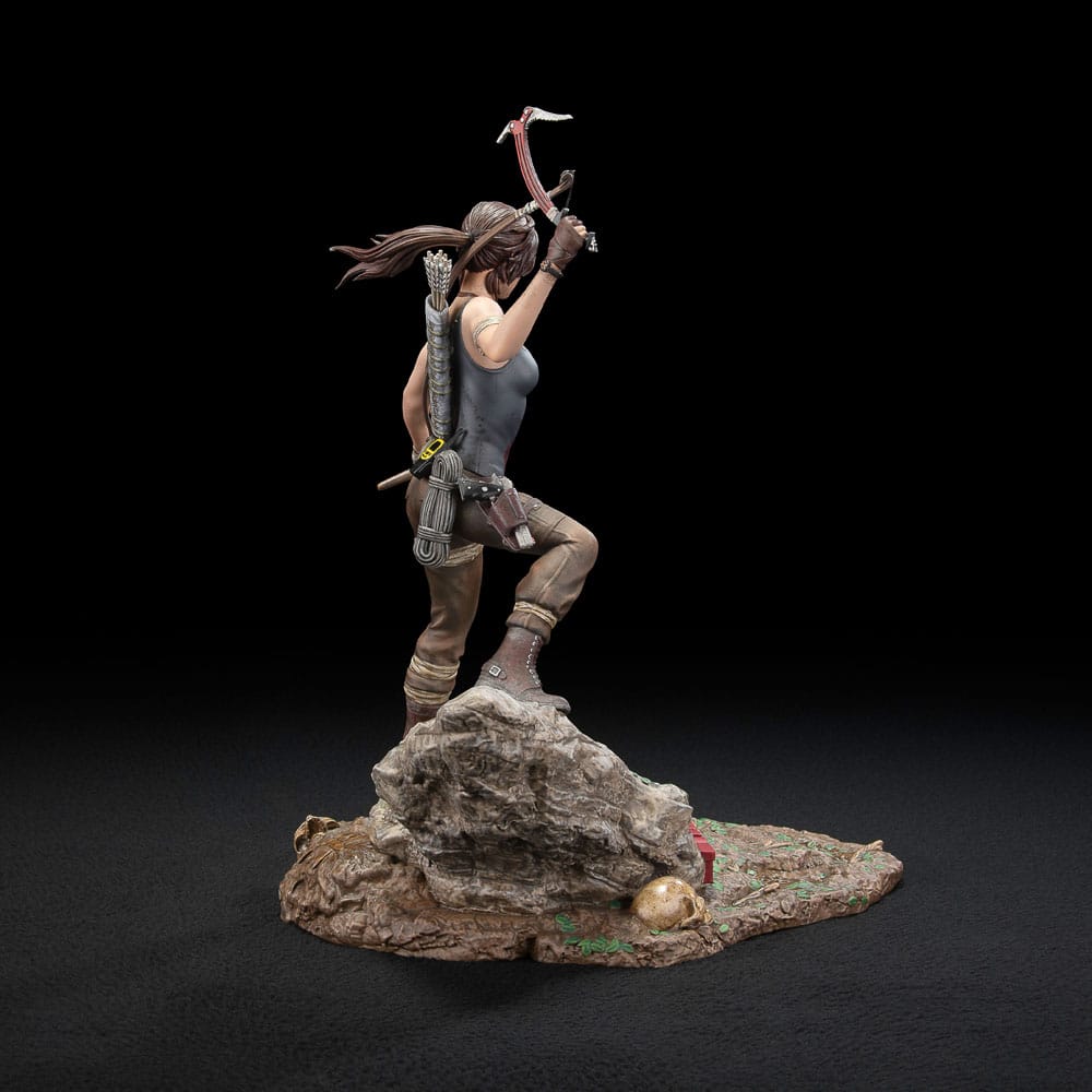 Tomb Raider PVC Figur Lara Croft Survivor Era 33 cm Dark Horse