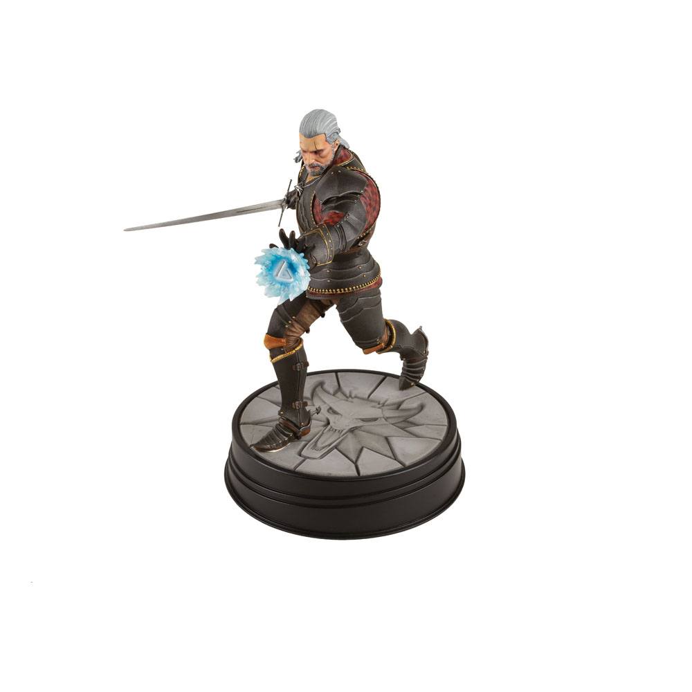 Witcher 3 Wild Hunt PVC Figur Geralt Toussaint Tourney Armor 20 cm Dark Horse