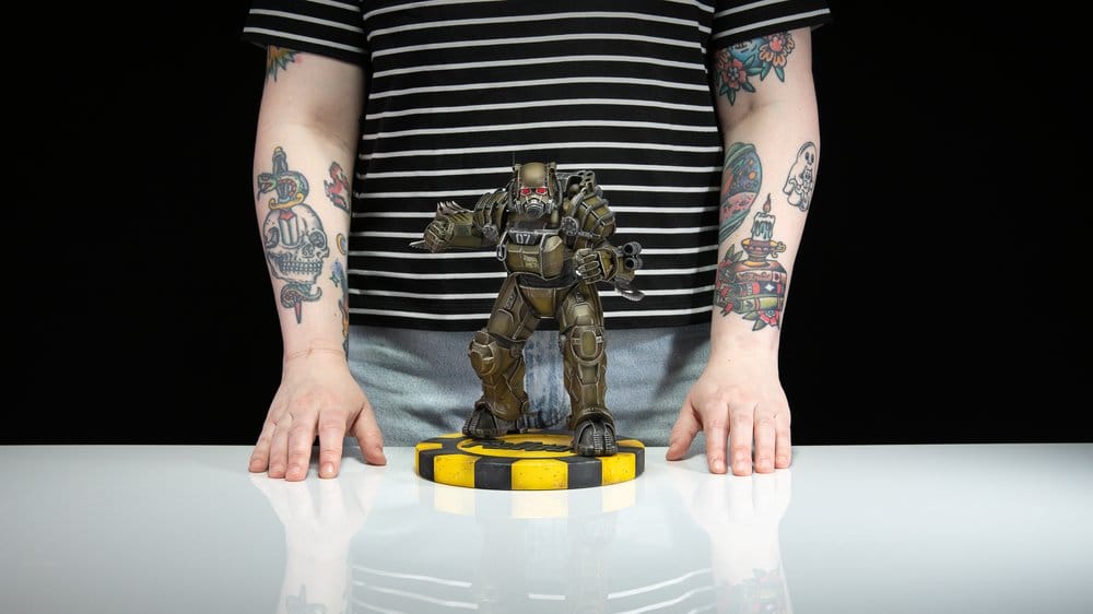 Fallout (Amazon) PVC-figur NCR Power Armor 25 cm