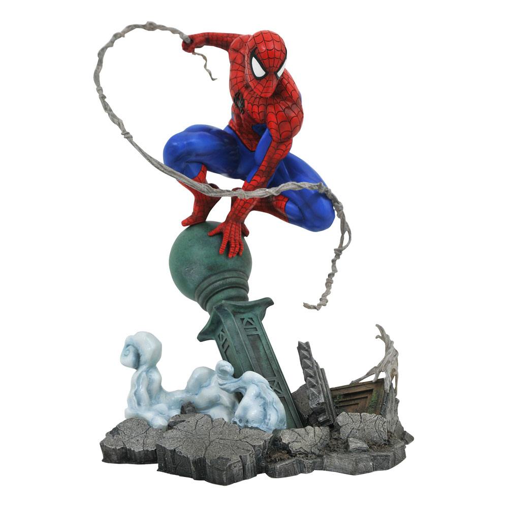 Marvel Comic Gallery PVC Statue Spider-Man Lamppost 25 cm Diamond Select