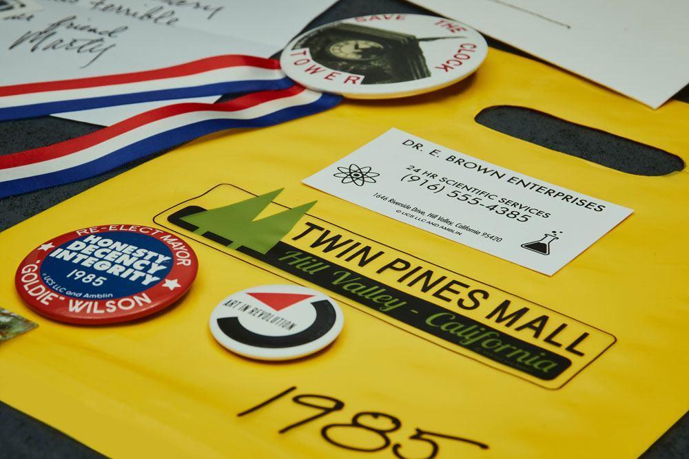 Back To The Future Tidsresor Minnen Kit Standardutgåvan Doctor Collector