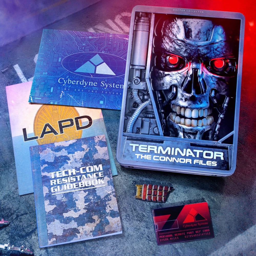 Terminator Gift Box: The Connor Files Kit Doctor Collector