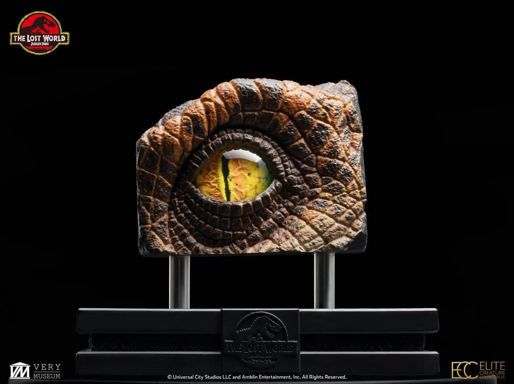 The Lost World: Jurassic Park Replica Bust Male Velociraptor Eye Prop 23 cm