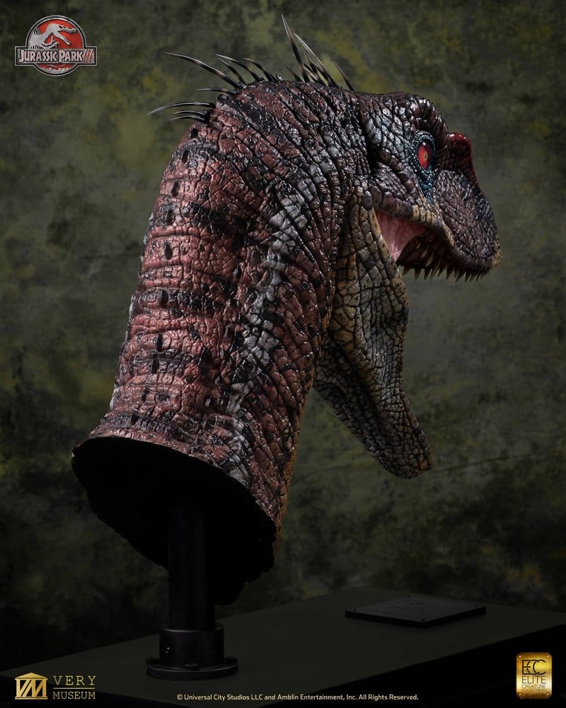 Jurassic Park III Life Size Bust Male Alpha Velociraptor "Blood Knight" 83 cm