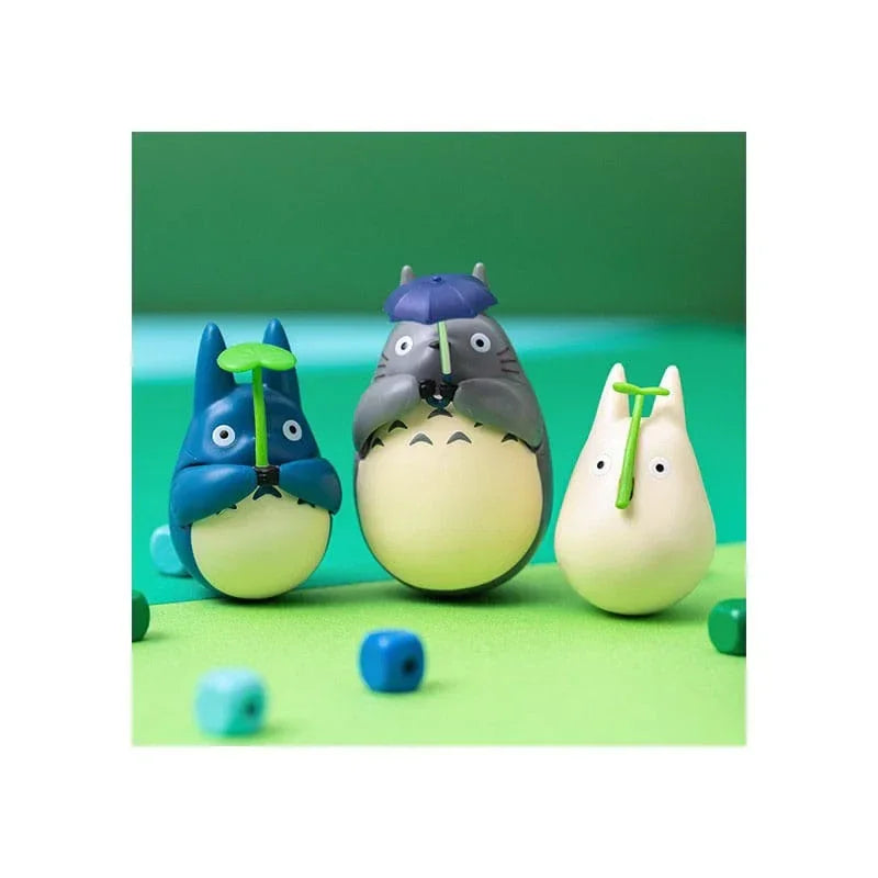 My Neighbor Totoro Rundad Figur med Blad - 5 cm Semic