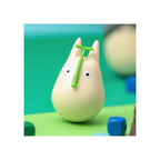 My Neighbor Totoro Rundad Figur med Blad - 5 cm Semic