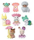 Sylvanian Families Mini-figurer Skogsälva Bebisvänner Överraskningspåse 5 cm Display (16)