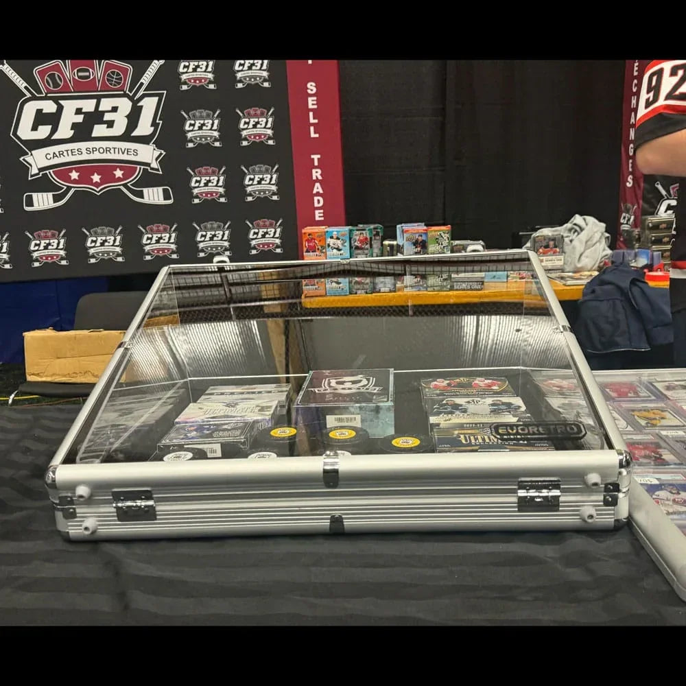 Evoretro Trading Card Display Suitcase Evoretro