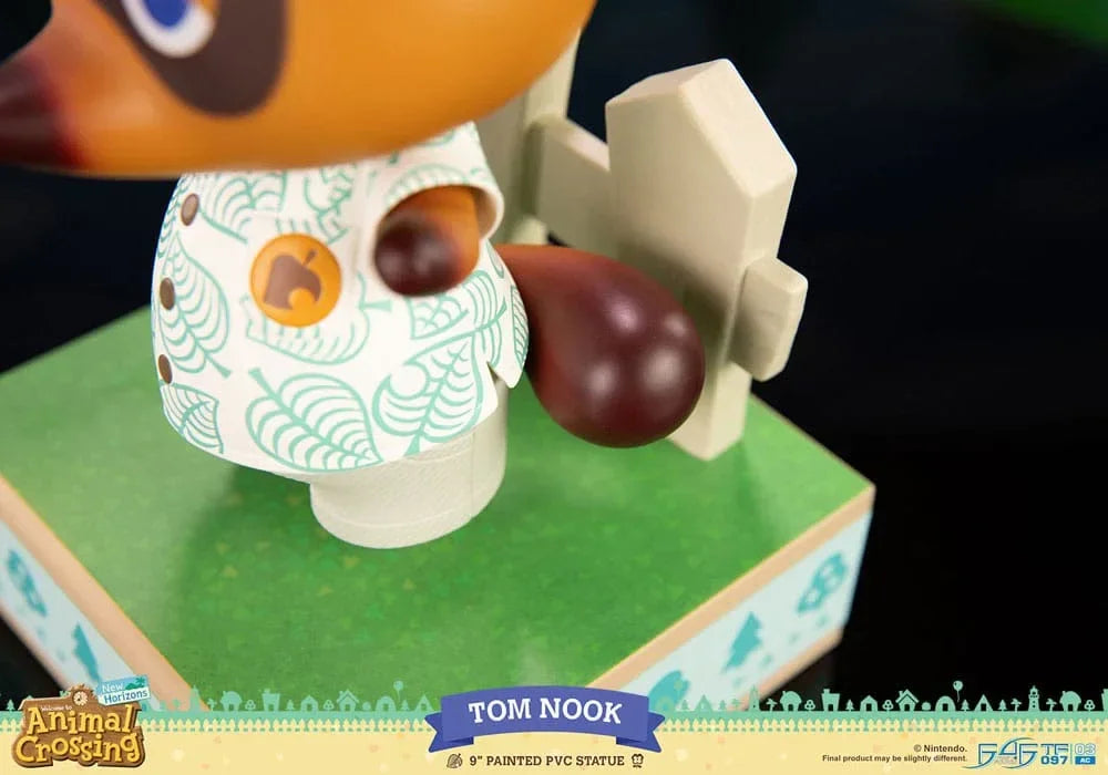 Animal Crossing: New Horizons PVC Figur Tom Nook 22 cm First 4 Figures
