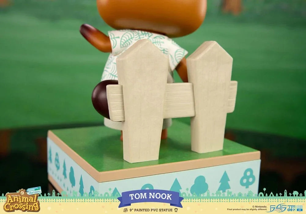 Animal Crossing: New Horizons PVC Figur Tom Nook 22 cm First 4 Figures