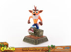 Crash Bandicoot Figur Crash Bandicoot Classic 32 cm First 4 Figures
