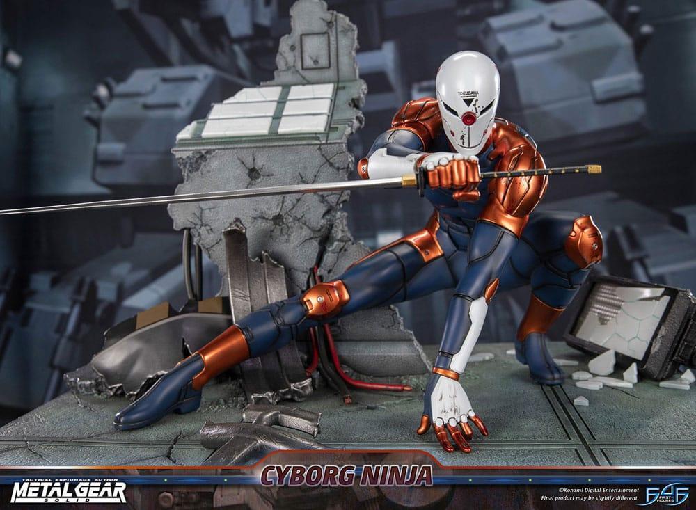 Metal Gear Solid Figur Cyborg Ninja (Gray Fox) 41 cm First 4 Figures
