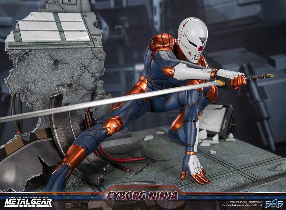 Metal Gear Solid Figur Cyborg Ninja (Gray Fox) 41 cm First 4 Figures