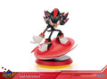 SEGA Resin Figur Shadow the Hedgehog 25 cm - Detaljerad Samlarfigur från Sonic Adventure 2