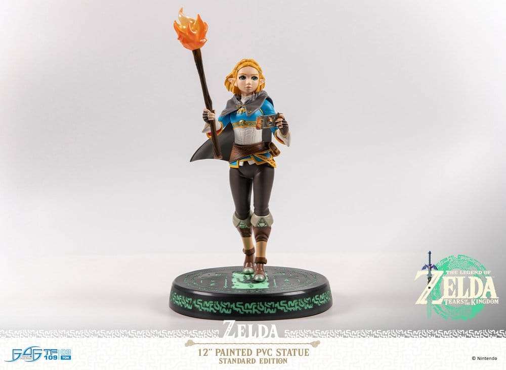 The Legend of Zelda: Tears of the Kingdom PVC Figure Zelda 31 cm