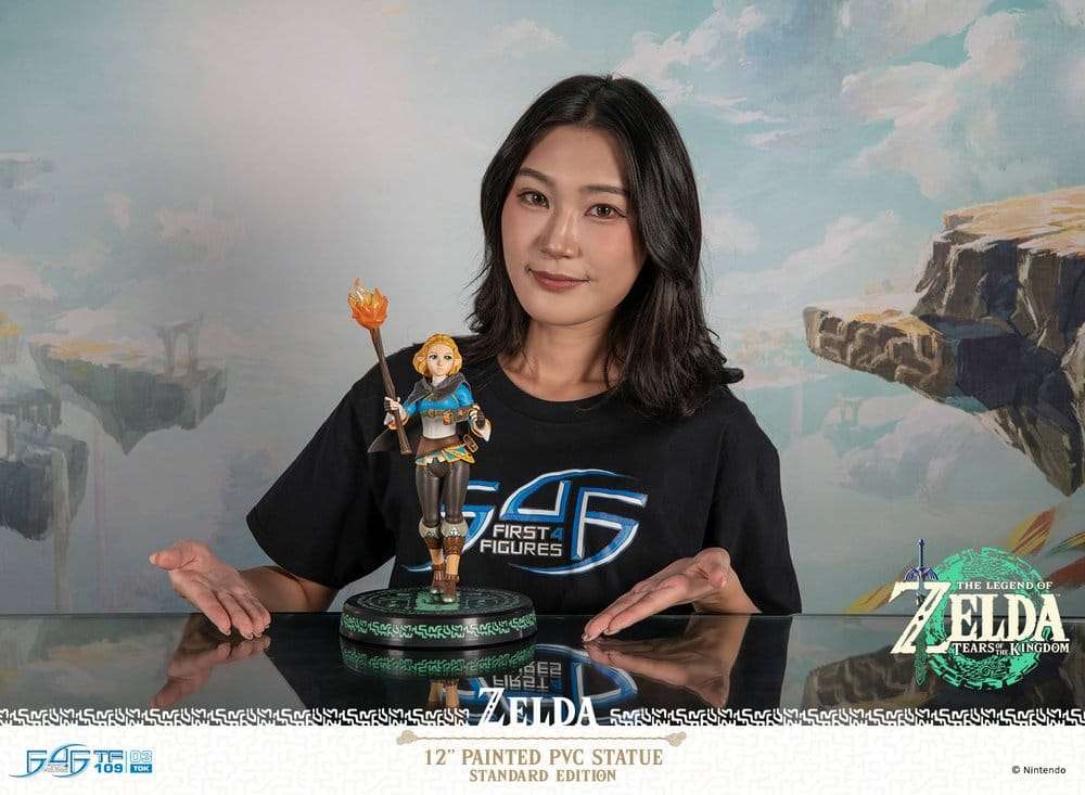 The Legend of Zelda: Tears of the Kingdom PVC Figure Zelda 31 cm