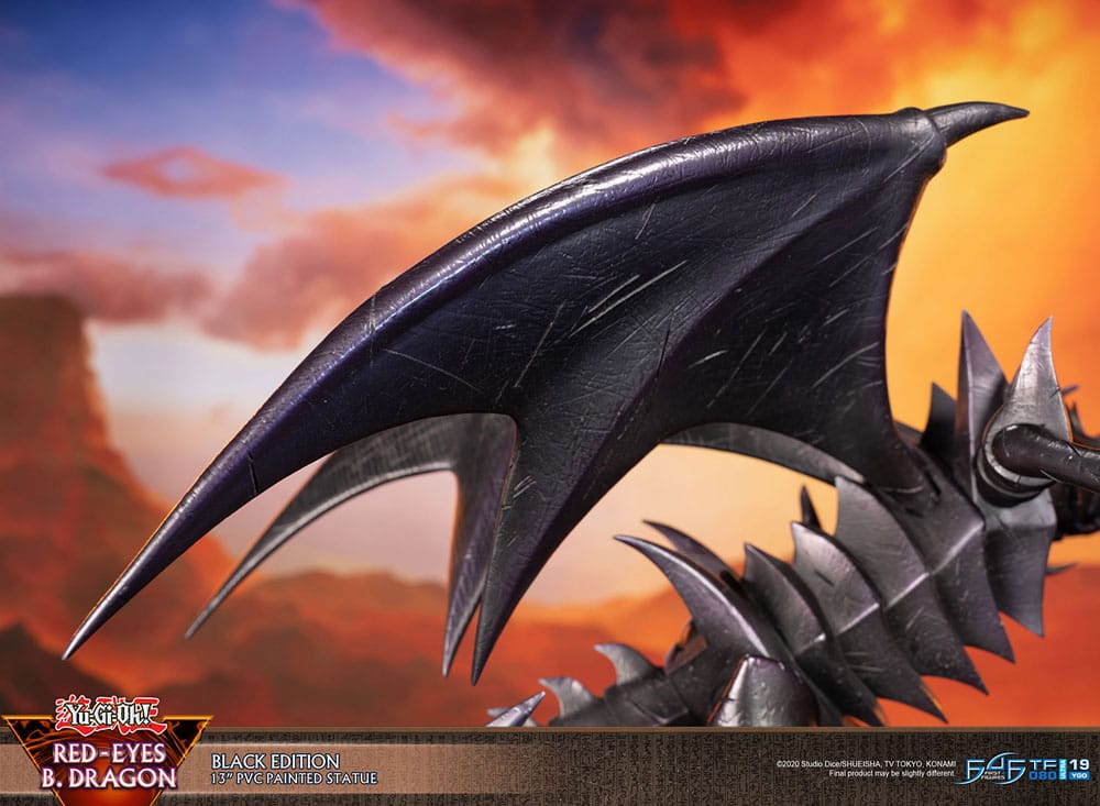 Yu-Gi-Oh! PVC-figur Red-Eyes B. Dragon svart färg 33 cm
